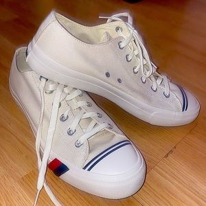 Men’s Pro-Keds Royal Lo White Size 10